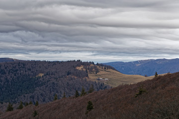 nuage vaporeux dans le ciel des Vosges