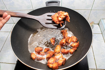 Fry the salmon fillets in the pan