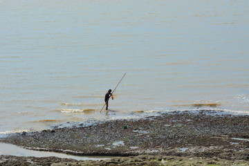 p&ecirc;cheur solitaire