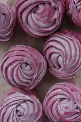 Fototapeta premium Delicious fresh blackcurrant marshmallows for Breakfast macro
