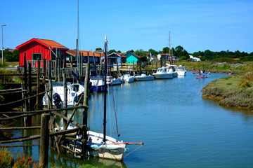 port de p&ecirc;che et canaux