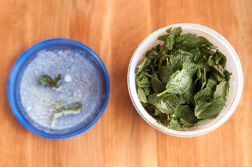 frozen mint