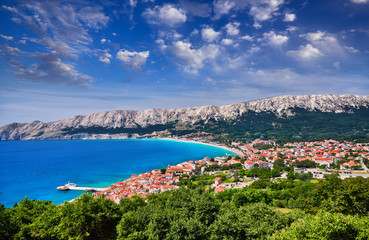 Obraz premium Aerial view of Baska town. Bright summer seascape of Adriatic sea, Krk island, Kvarner bay, Croatia, Europe. Splendid morning cityscape of Bashka town. Beautiful world of Mediterranean countries.