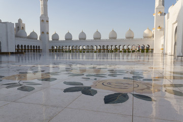 Sheikh Zayed Grand Mosque, Abu Dhabi, UAE.