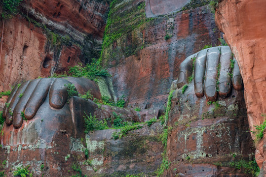 Giant Buddha, the largest buddha of the world carved on Emei Shan, sacred mount, Leshan, Sichuan, China