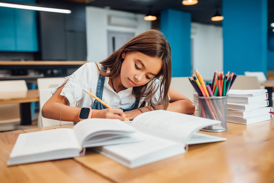 Assignment Images – Browse 84,753 Stock Photos, Vectors, and Video ...