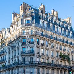 Fototapeta na wymiar Paris, typical facade and windows, beautiful building rue des Archives