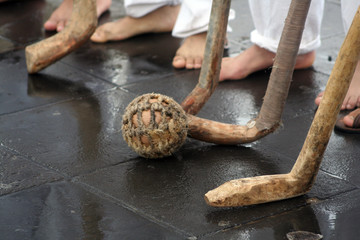 Prehispanic games children toys indigenous hockey michoacan 