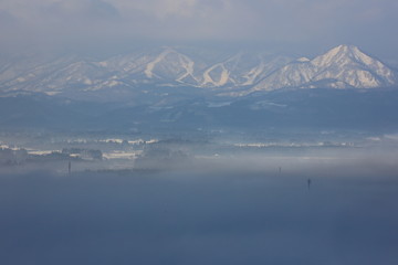 岩手県　奥羽山脈と雲海