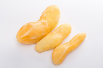 Smallanthus sonchifolius on the white plate, he in the white background, is a nutritional health of the wild plant fruit, pharyngeal inhibition