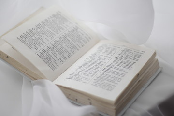 Fototapeta premium Pages with translation of the old dictionary