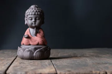 Rolgordijnen buddha image sit on lotus blessing prayer © tradol