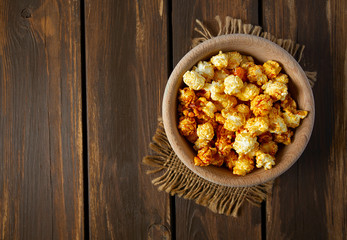 caramelized pop corn in a bowl