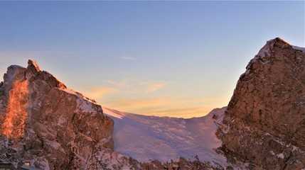 Fototapeta na wymiar Sonnenaufgang auf der Zugspitze