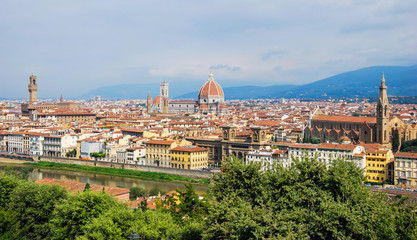 Fototapeta na wymiar A panoramic view on the city of Florence on a summer afternoon
