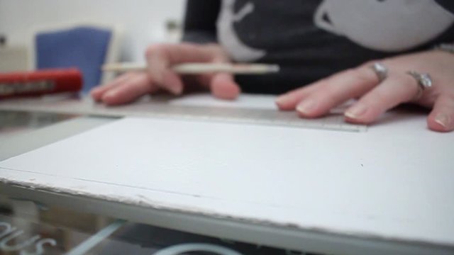 Preparing paper for decoupage