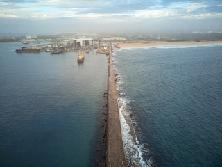 Obraz premium Long pier on the atlantic coast of Portugal
