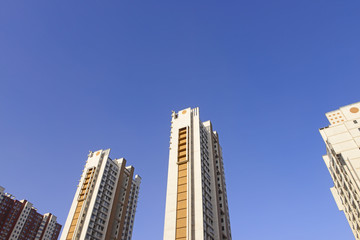 Fototapeta na wymiar Beautiful high-rise residential buildings