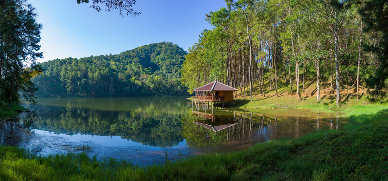 Lake and House, Hut, clear water wir reflection and trees, pine forest, Pang Oung Roum, north of Thailand