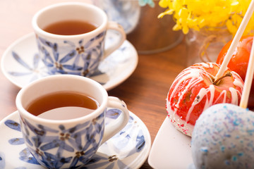 カラフルなりんごアメ