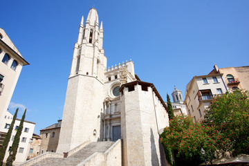 Fototapeta na wymiar Church of San Feliu in Girona city 