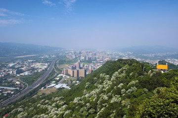 Yuan Mountain City