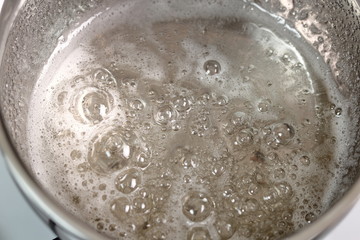 Boiling sugar mixture. Wet Caramelization. Making Golden Syrup Series.