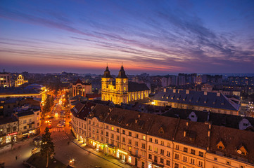 Fototapeta na wymiar Winter sunset over a European city