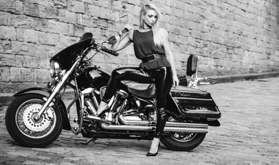Fototapeta na wymiar stylishh biker women.