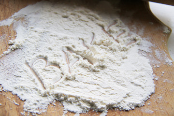 word bake on flour
