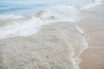 Fototapeta na wymiar waves on the beach