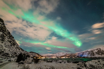 Fototapeta na wymiar Nothern Lights over Lofoten Island, Norway