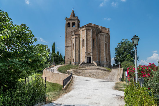 Gotic church of Santa Maria della Rocca