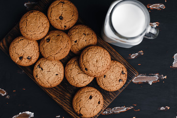 chocolate chip cookies