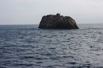 cliffs and ancient military fortresses abandoned in the middle of the sea