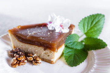 Layer of tamarind on a cheesecake