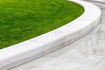 Obraz premium Green lawn, the front lawn for background.