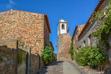 Fototapeta na wymiar View at interior fortress on medieval village of Figueira de Castelo Rodrigo and medieval buildings