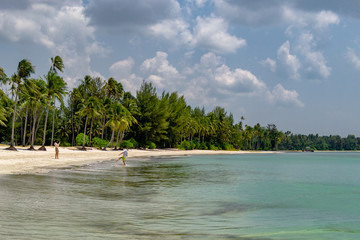 Playa Indonesia Lagoi Bay © MiguelAngel