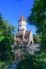 Blick auf das Jakobertor in Augsburg