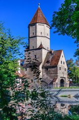 Blick auf das Jakobertor in Augsburg