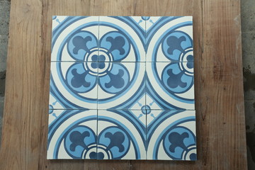 Flower motif tile floor the atmosphere feels luxury and classic.