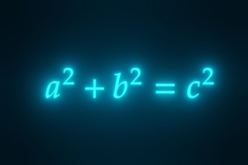 Formula of Pythagorean theorem in cyber space