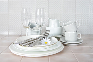 Clean dishes on the kitchen table