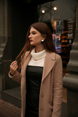 Face, portrait, Girl, brunette, brunette woman, travel, new york, clothes, hair, woman, female, make,  model, fashion, glamour, lady, sexy,  beauty, sexy, fashion, style, street, elegant, 