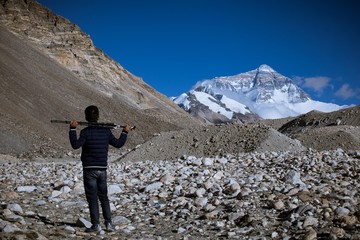 Hiking to Mount Everest in Tibet