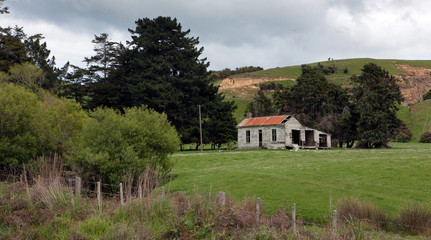 Fototapeta na wymiar Owaka Catlins New Zealand. Abandoned farm. Counntryside