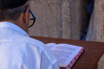 Jewish people pray and read  scriptures