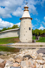 Pskov, Voskresenskaya (High) tower of the Roundabout city at the mouth of the Pskova river