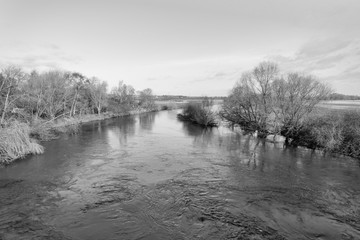 Fototapeta premium Swirling water of the River Trent at Kelham